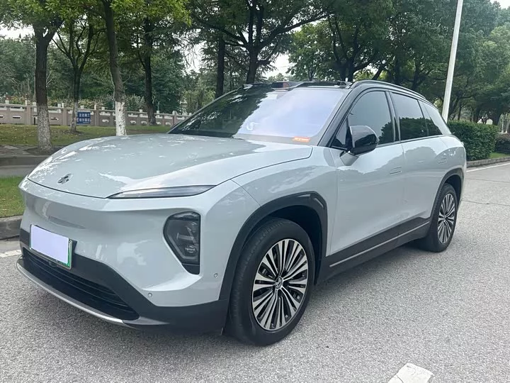 NIO ES7