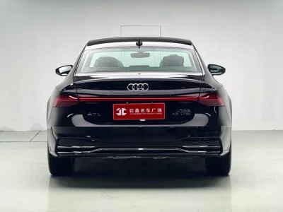 Audi A7L