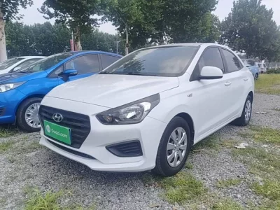 Hyundai Verna (Rena)