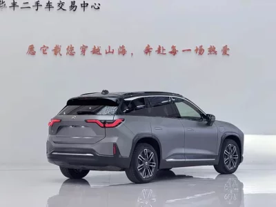 NIO ES6