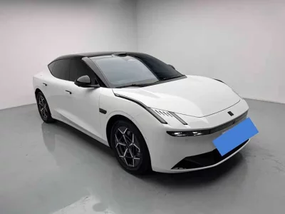 Lynk & Co 10