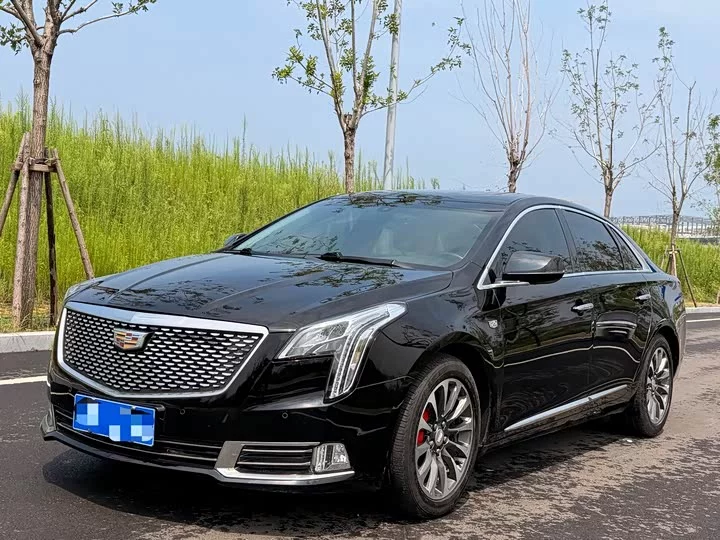 Cadillac XTS