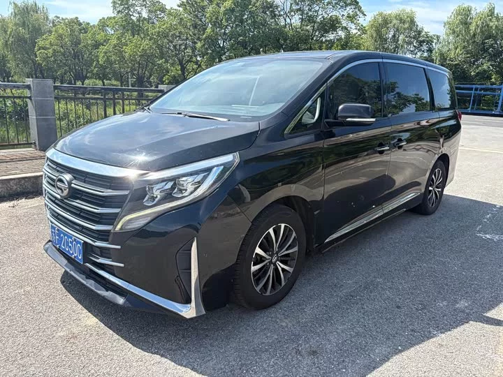 GAC Trumpchi M8