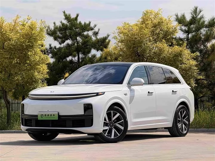 Lixiang L7