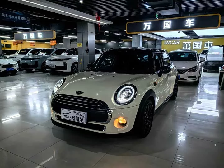 MINI 