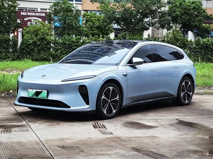 NIO ET5T