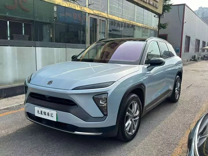 NIO ES6