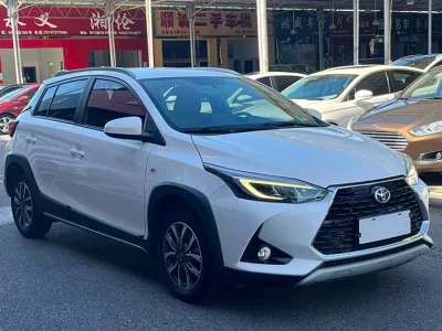 Toyota Yaris L