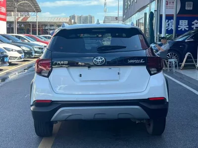 Toyota Yaris L