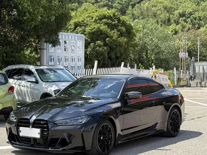 BMW M4