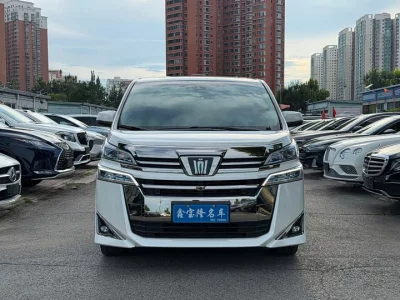 Toyota Crown Wellfire