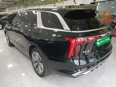 Hongqi E-HS9