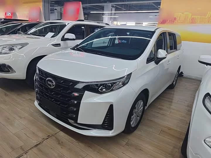 GAC Trumpchi M6