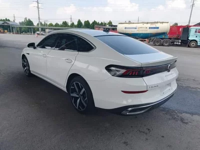 Volkswagen Lamando