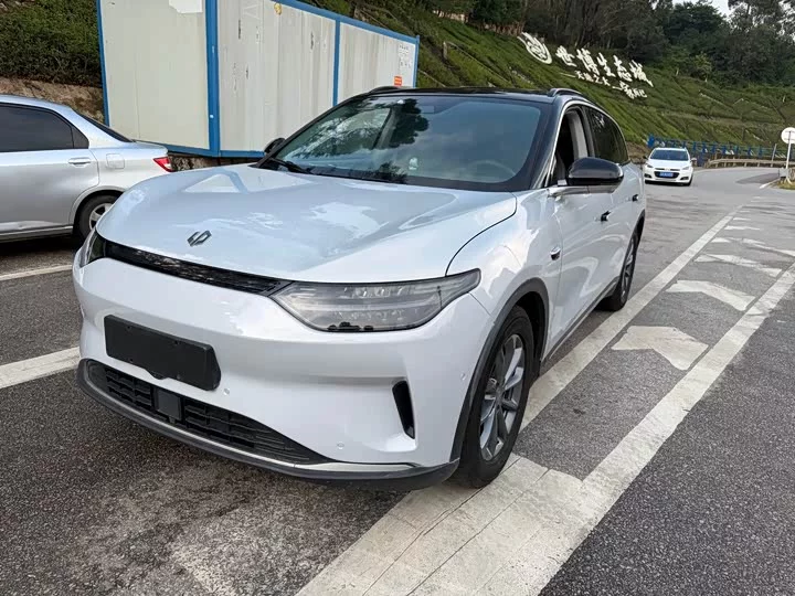 Leapmotor C11