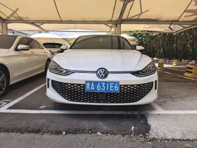 Volkswagen Lamando