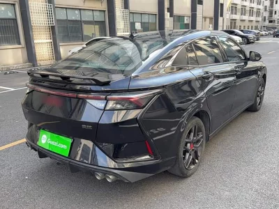 Dongfeng Yixuan
