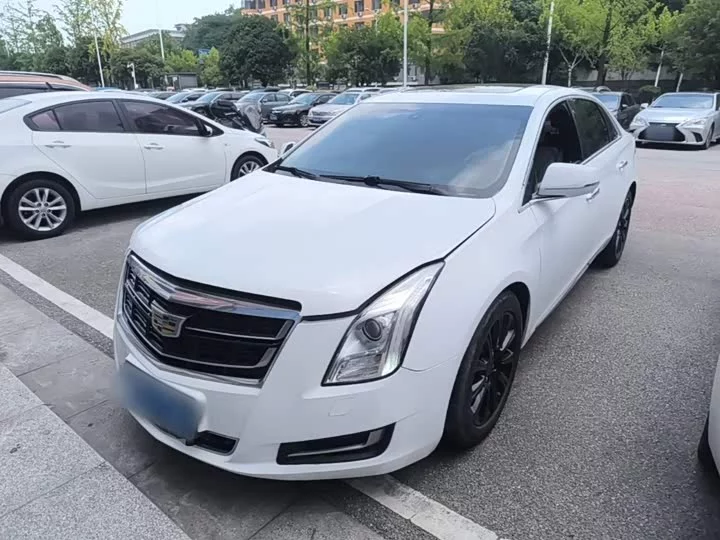 Cadillac XTS