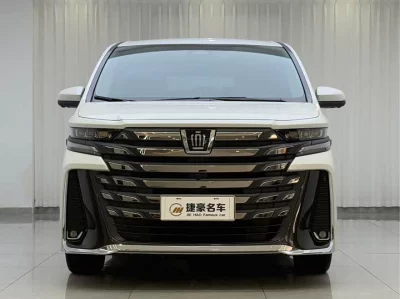 Toyota Crown Wellfire