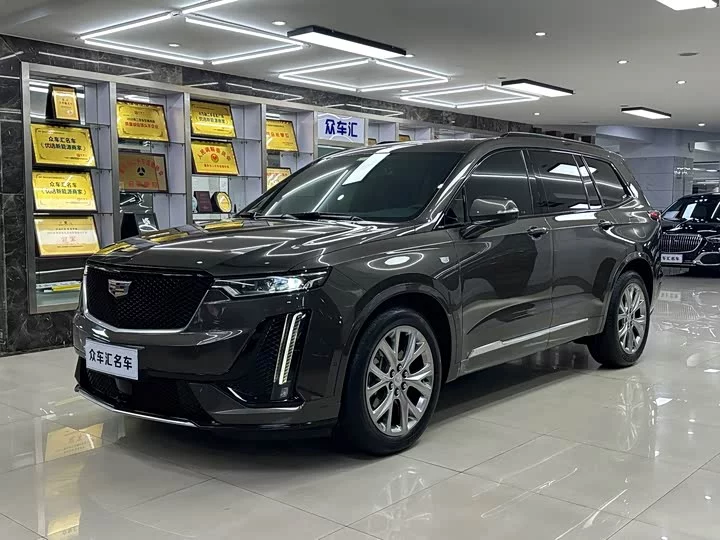 Cadillac XT6