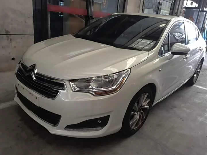 Citroën C4L