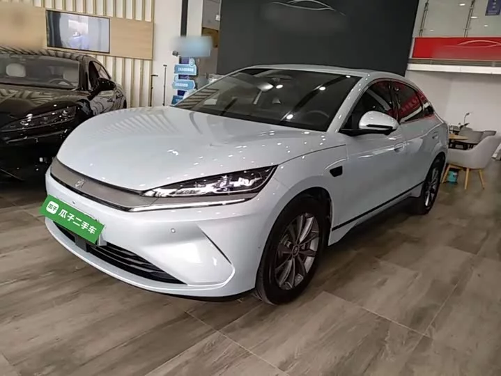 BYD Qin L