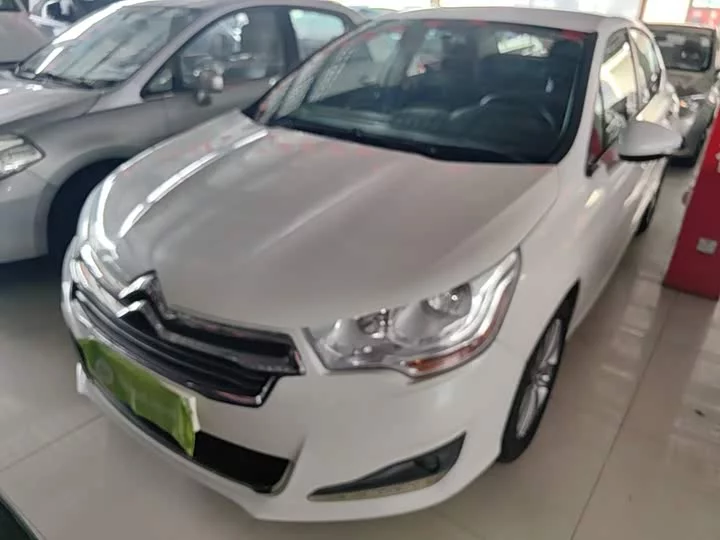 Citroën C4L