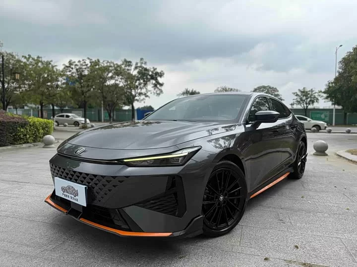 Changan UNI-V