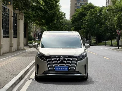 Buick GL8