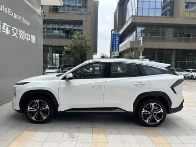 Geely Galaxy L7