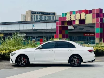 Mercedes-Benz Class E
