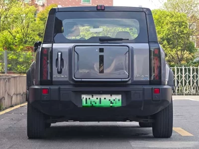 iCAR 03
