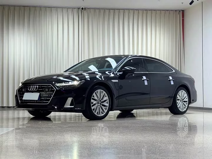 Audi A7L