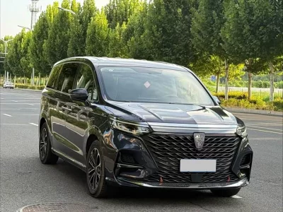 Roewe iMAX8