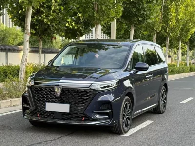 Roewe iMAX8