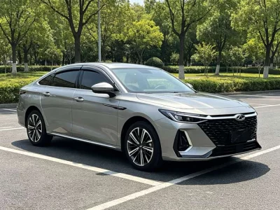 Chery Arrizo 8