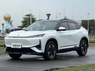 Dongfeng L7