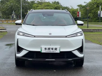 Dongfeng L7