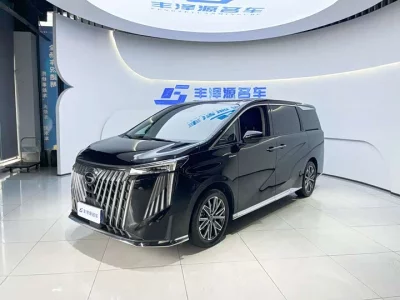 GAC Trumpchi M8