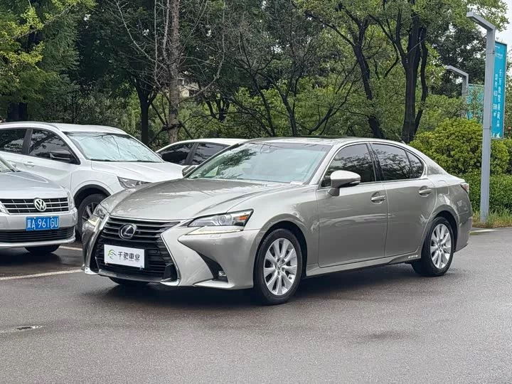 Lexus GS