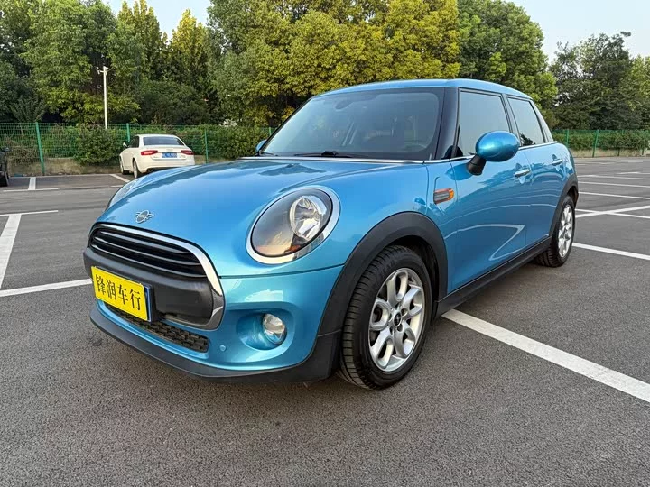 MINI 