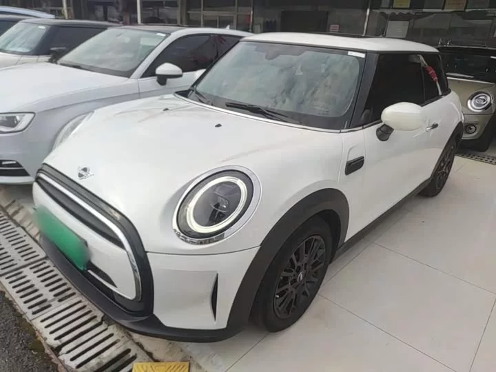 MINI 