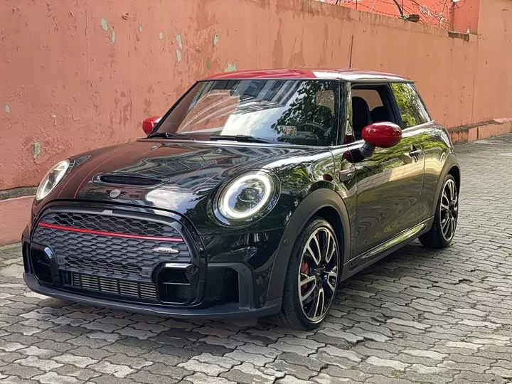 MINI JCW