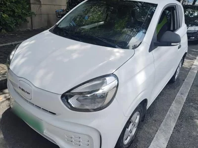 Roewe CLEVER by Colwei