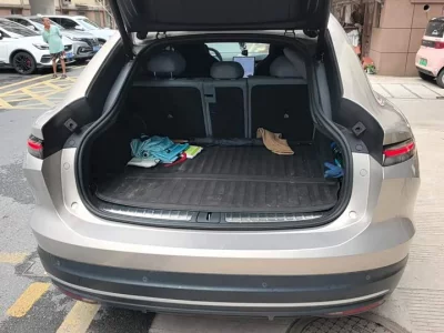 NIO EC6