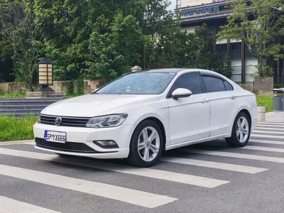 Volkswagen Lamando