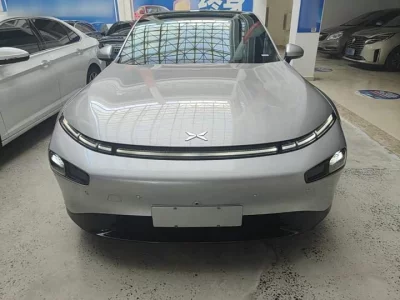 XPeng P7