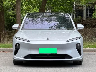 NIO ET5T