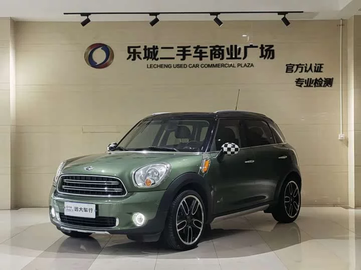 MINI COUNTRYMAN