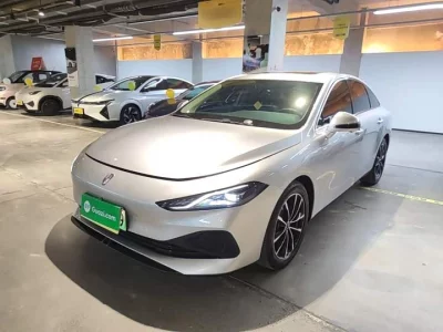 Roewe D7